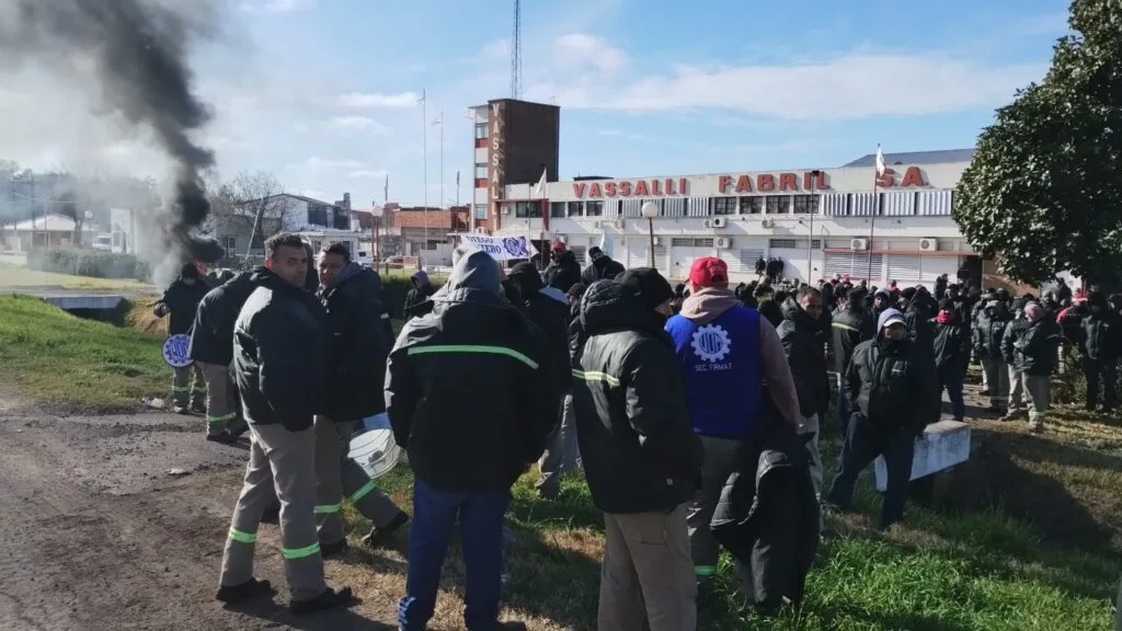 Vuelve el conflicto en Vasalli luego de que los propietarios incumplieran el compromiso de pago