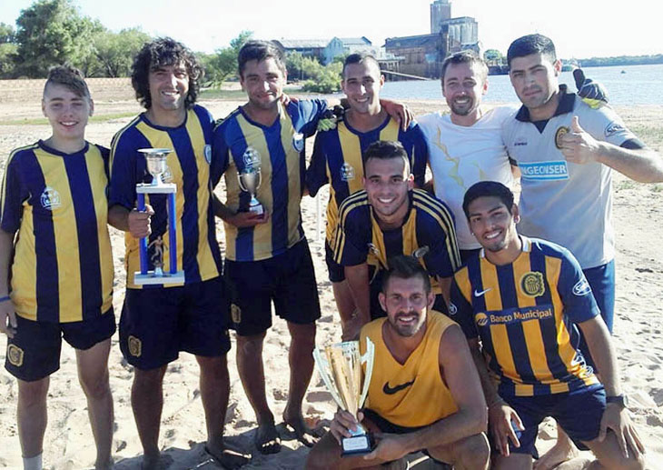 Fútbol Playa: La Selección Argentina venció a Uruguay - POLIDEPORTIVO NEWS