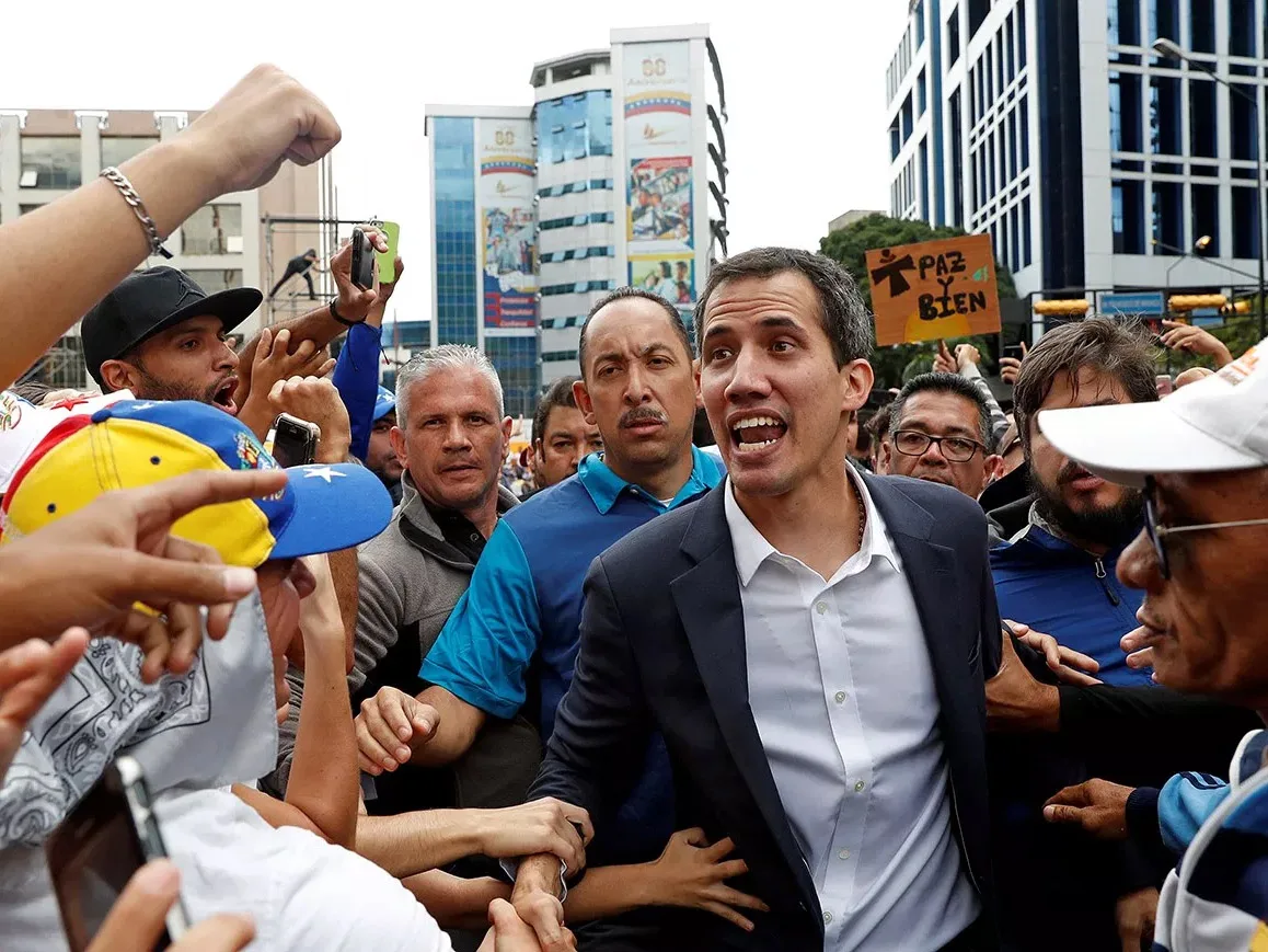 Guaidó dijo que tomó el control de los activos venezolanos en el exterior