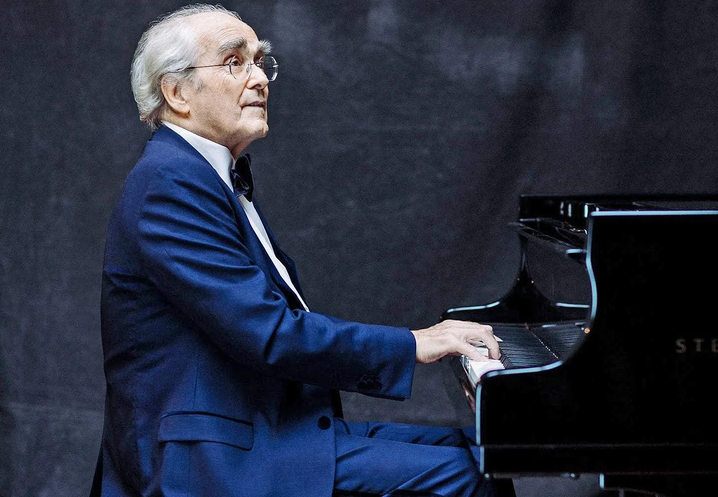 Falleció el compositor francés Michel Legrand, autor de bandas sonoras clásicas