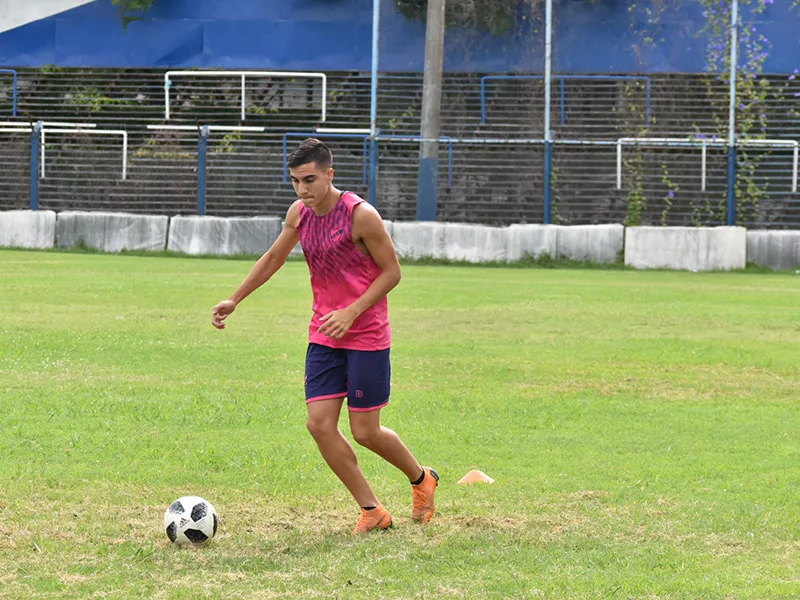 “Lo primordial para todos nosotros es lograr el ascenso de categoría”