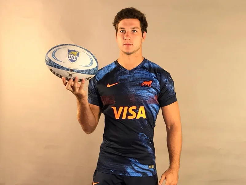 Argentina XV posó para los flashes y del shooting participó Teo Castiglioni