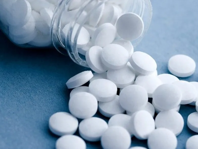 Beneficios de tomar una aspirina diaria se pierden por el riesgo de hemorragia