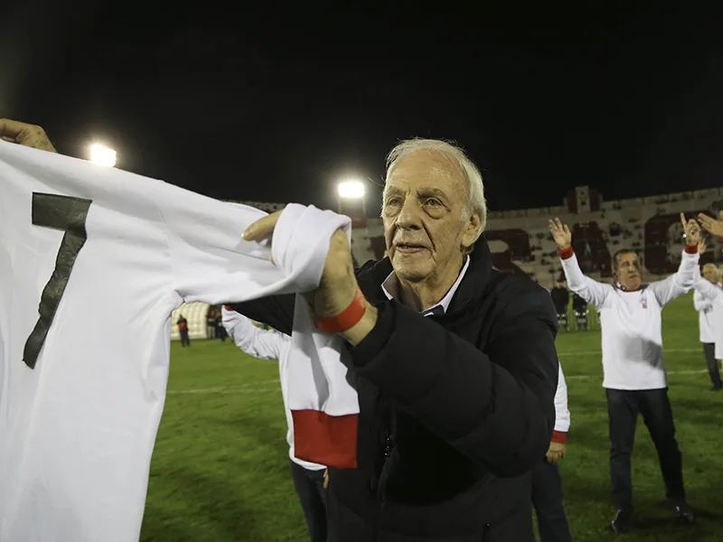 Menotti, la fuerte apuesta de Chiqui Tapia para blindarse