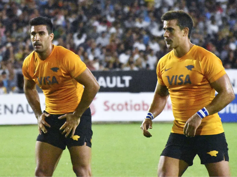 Jaguares y una nueva era: De la Fuente capitán, Quesada conducción