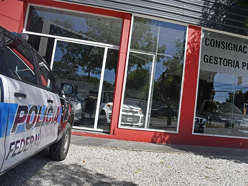 Tras allanamientos aparecieron viejos conocidos de Alvarado