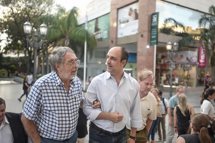 Actores santafesinos negreados por "Derecho viejo"