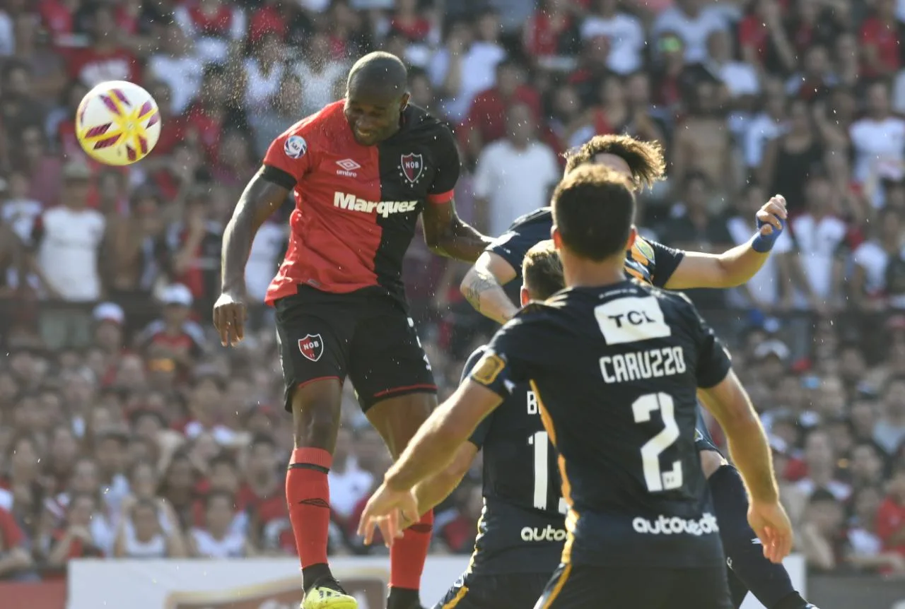 Si Maxi o el Gato no se iluminan, la Lepra es un equipito del montón