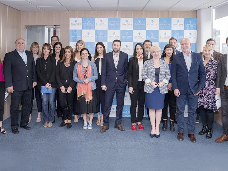 Cooperativas vuelven a denunciar licencias de TV cajoneadas