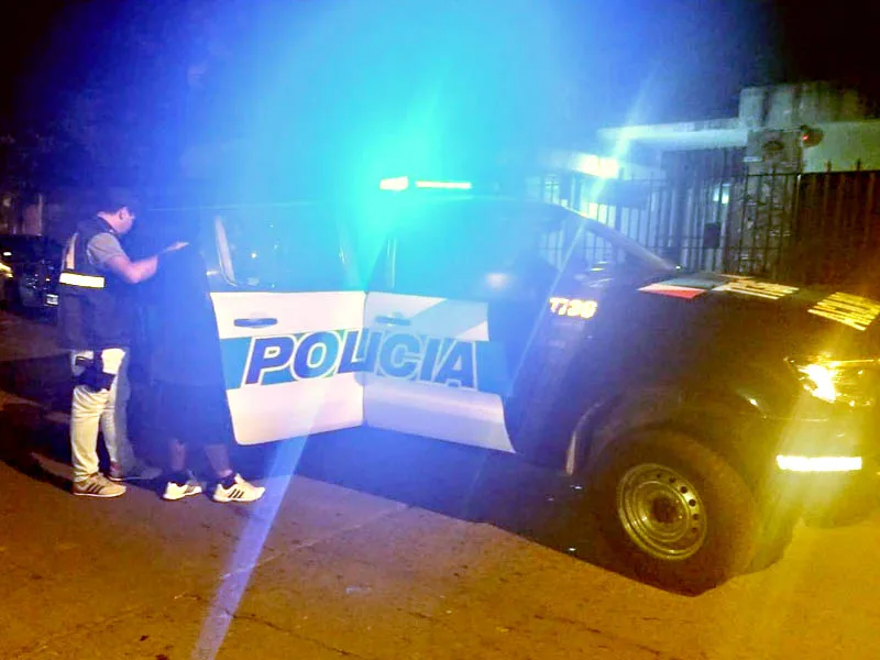 Allanaron una cocina de drogas y detuvieron a dos hombres