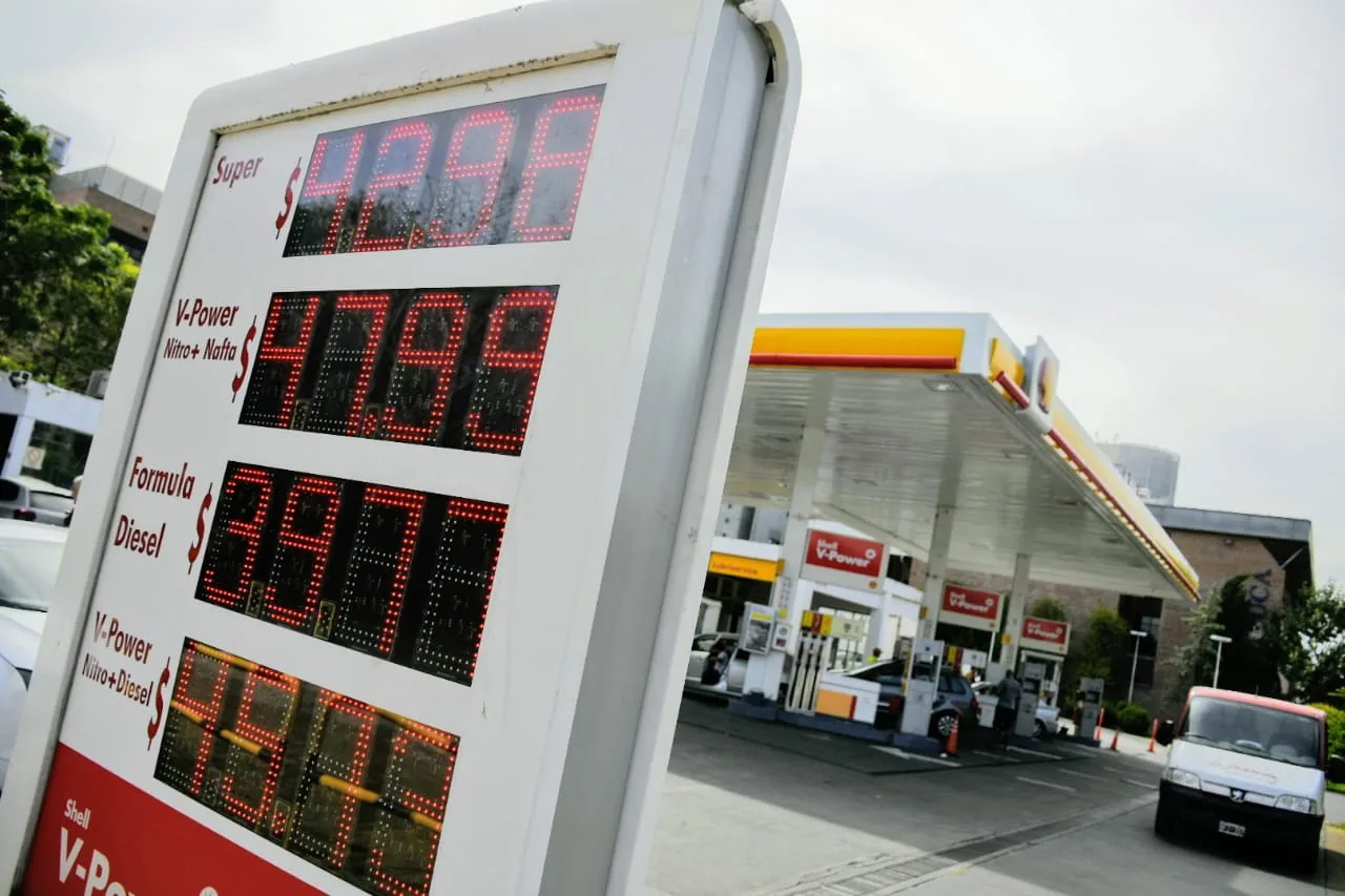 Marzo viene con un nuevo aumento para los combustibles