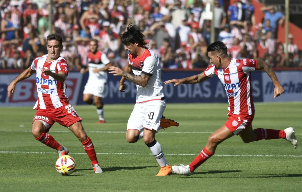 Newell's sabe a lo que juega, pero padece la falta de un goleador