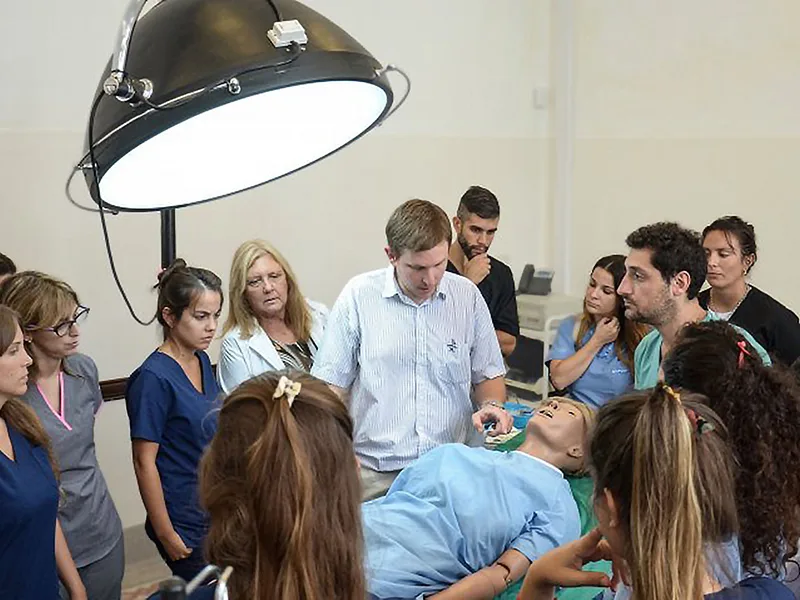 El Hospital de Simulación lanzó los cursos de verano