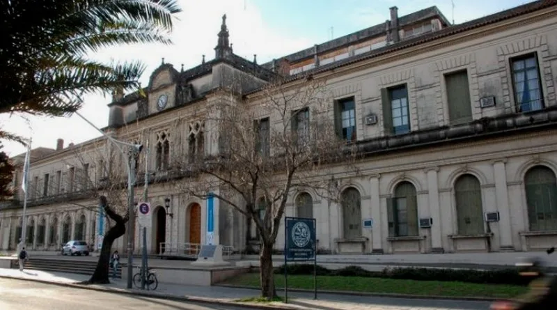 Santa Fe: más de 7.000 ingresantes llegan a la universidad