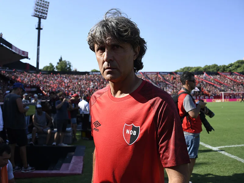 Newell’s juega ante Villa Mitre: dos equipos con distinto recorrido