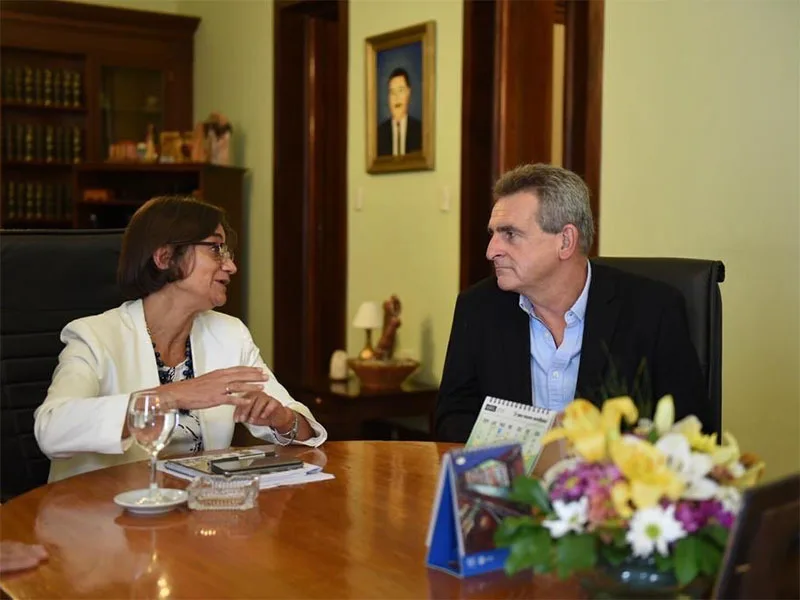 Rossi se reunió en Catamarca con la gobernadora Corpacci y legisladores locales