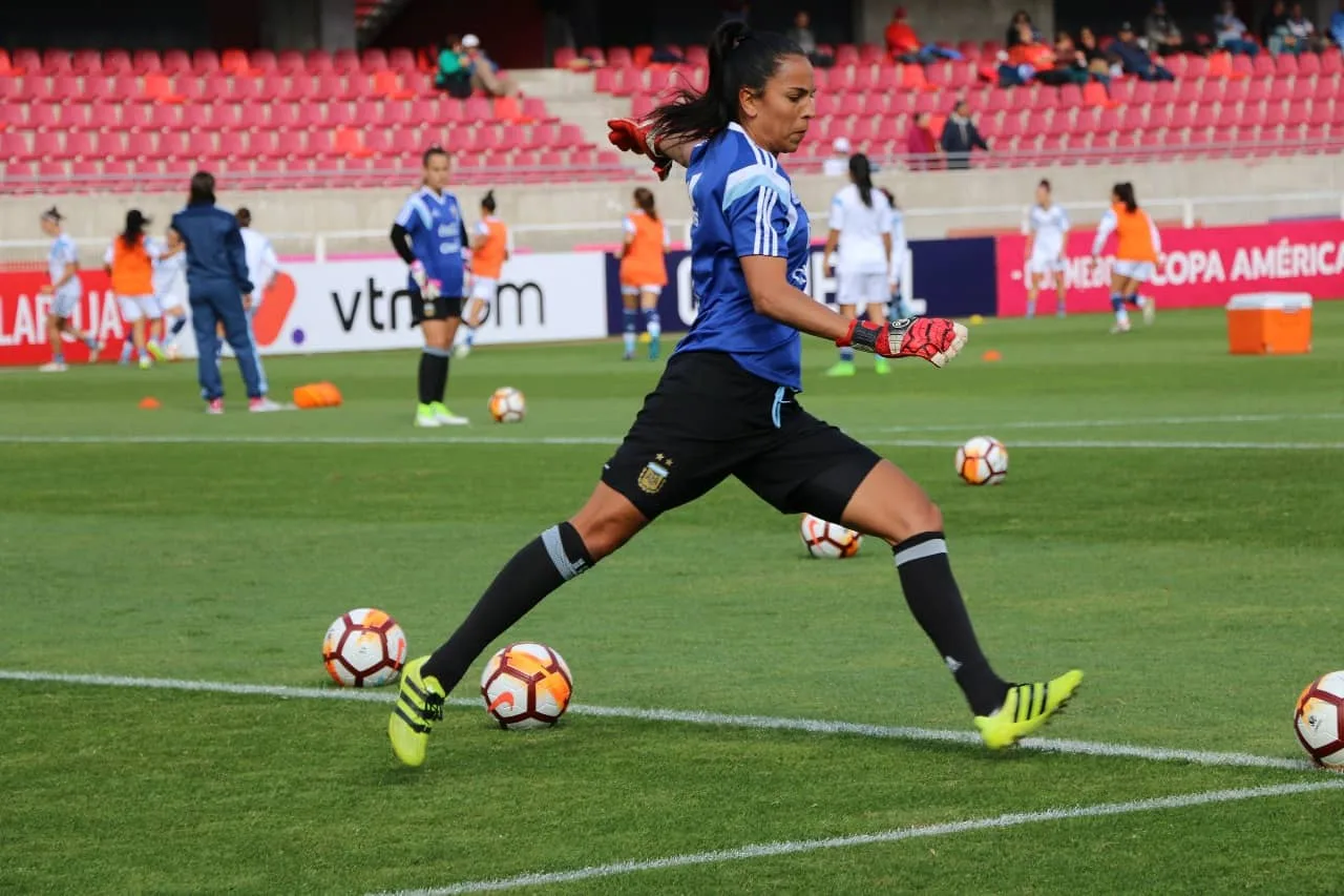 Santafesinas de Selección: ocho jugadoras del ámbito local fueron citadas