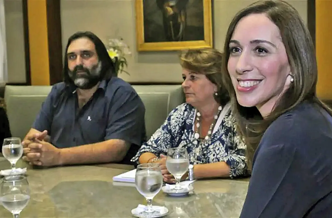 El dirigente docente Baradel acusó a Vidal de financiar un canal para hostigarlo