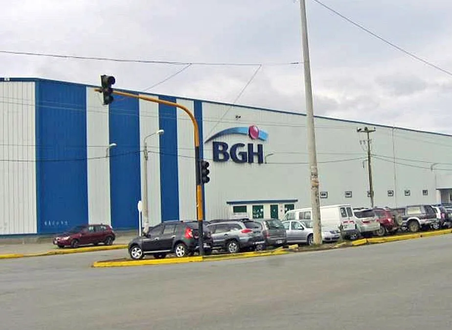 Producción incendiada: BGH suspendió a 830 empleados en Tierra del Fuego
