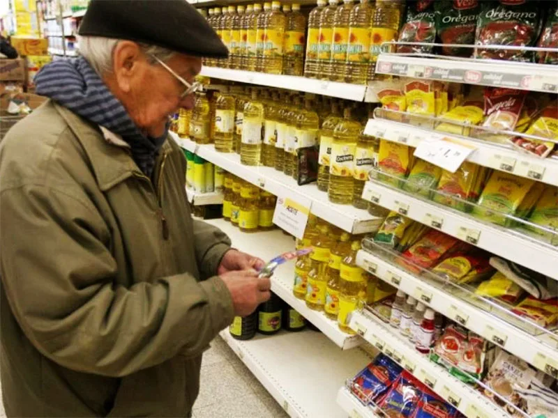 La canasta básica de los jubilados aumentó 70% en un año