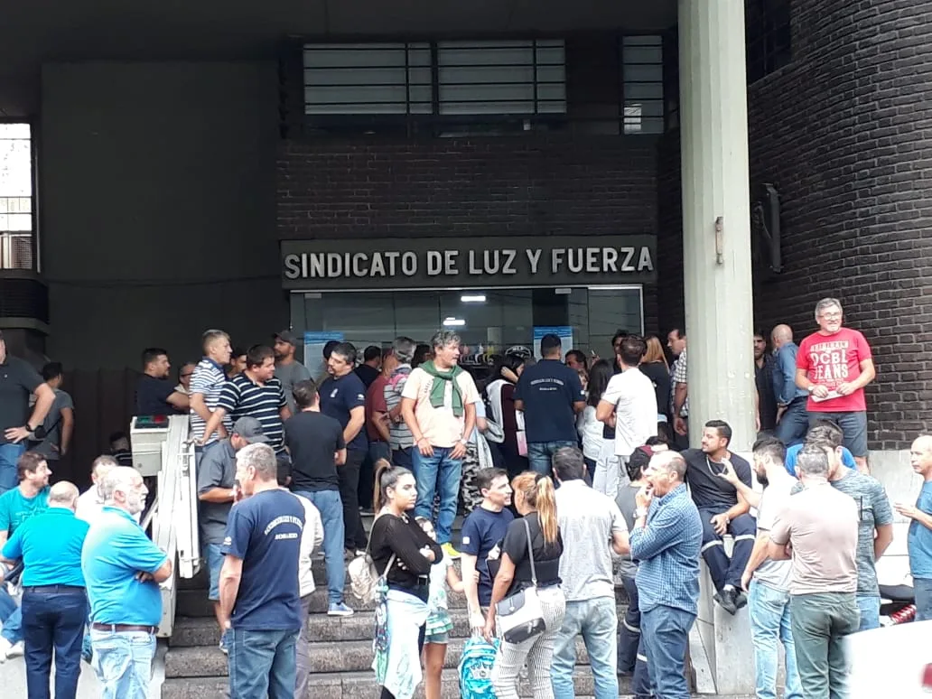 Alberto Botto fue reelecto al frente de Luz y Fuerza