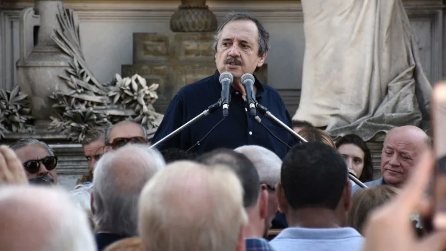 Homenajearon a Raúl Alfonsín a 10 años de su muerte