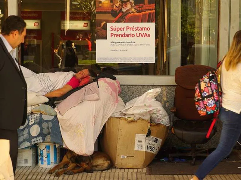 La pobreza aumentó casi un 5 por ciento, según un informe de la UCA