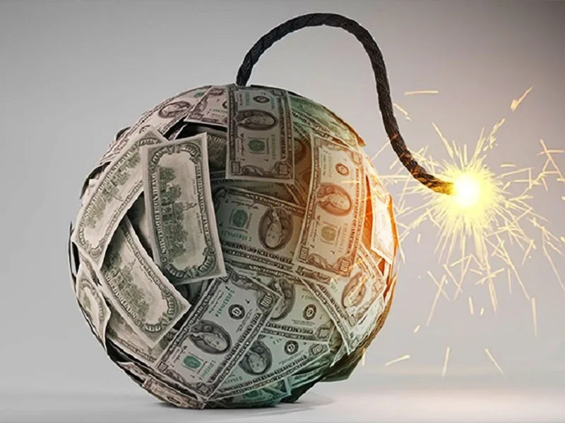 El Banco Central bajó levemente las tasas y el dólar subió a 44,41 pesos