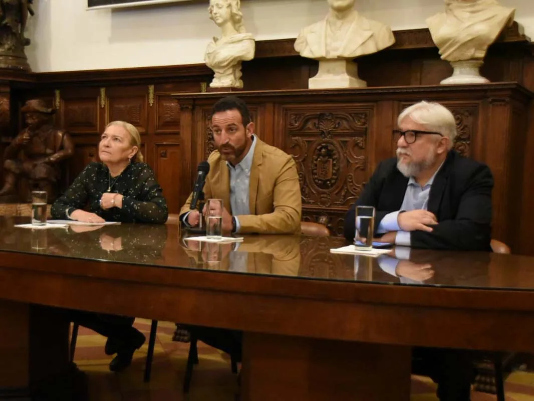 Sukerman propuso diversas actividades para conmemorar los Rosariazos