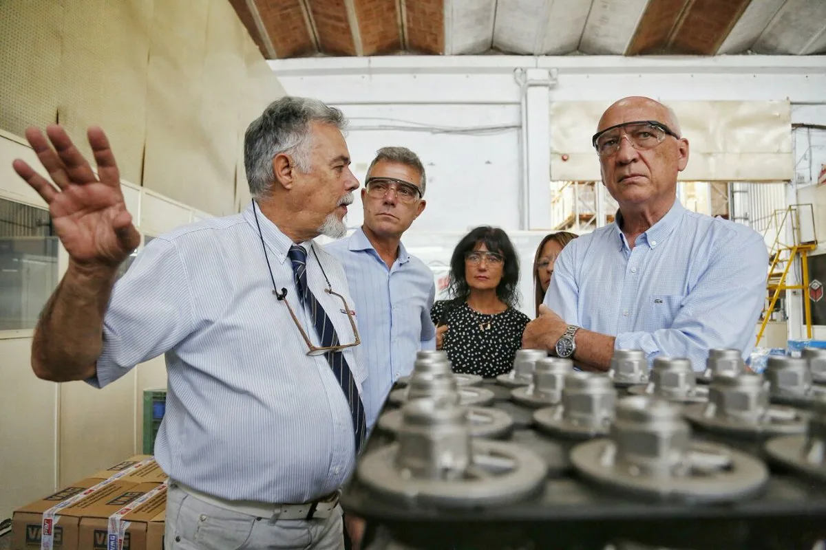 Bonfatti prometió “revisar el cuadro tarifario de la EPE”