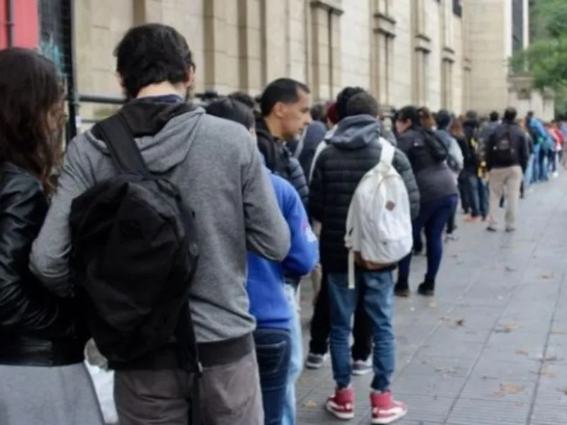 Sigue subiendo: según un informe privado hay 12 mil desempleados más en Rosario