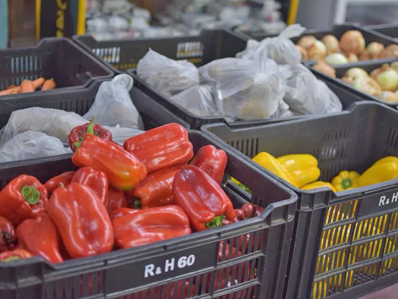 El Mercado Popular de La Toma sale a la calle con precios "híper" accesibles