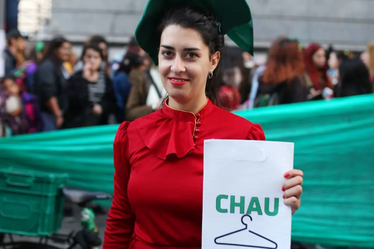 Ciudades teñidas de verde y de derechos