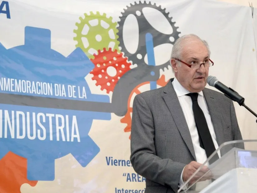 Vice de la UIA sostuvo que la caída en industria "todavía no encontró piso"