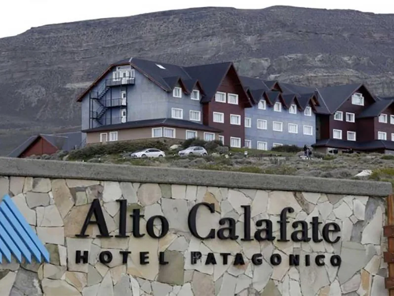 Ordenan unificar en un mismo tribunal las causas Hotesur y Los Sauces