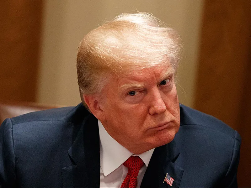 Trump amenaza con aranceles a México si no para a migrantes
