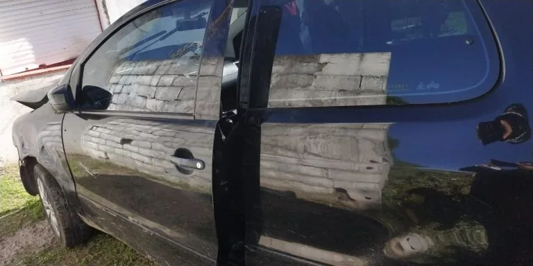 El auto del joven asesinado por evadir un control tenía cuatro balazos