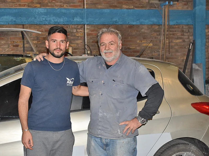 Matías Giroldi, pasión por el fútbol y por los autos