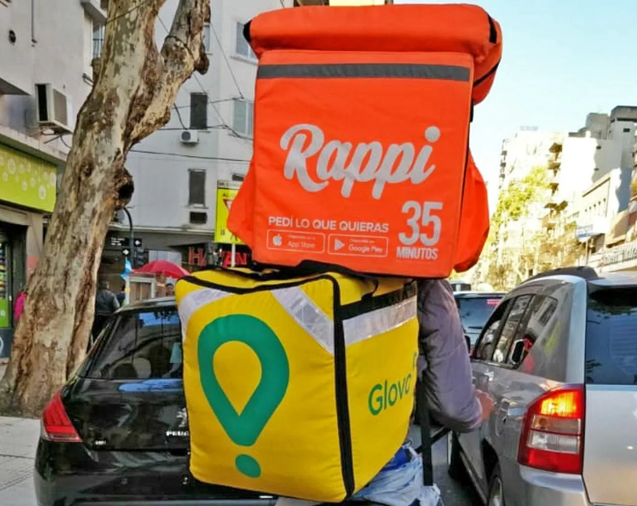 Uber y Glovo, nuevas modalidades de desprotección laboral