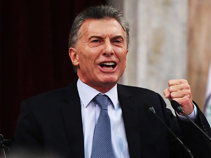 En el día después del contundente paro general, Mauricio Macri ratificó el rumbo