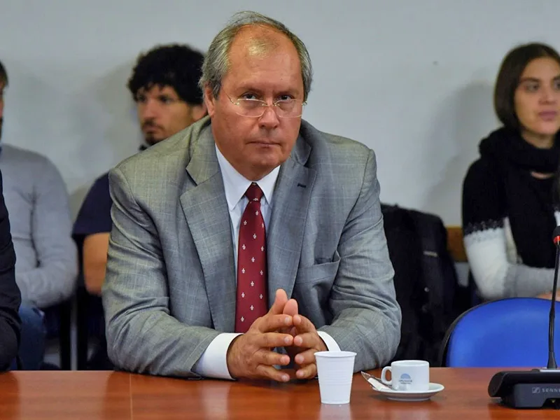 Balacera frente al Congreso: murió el diputado Olivares