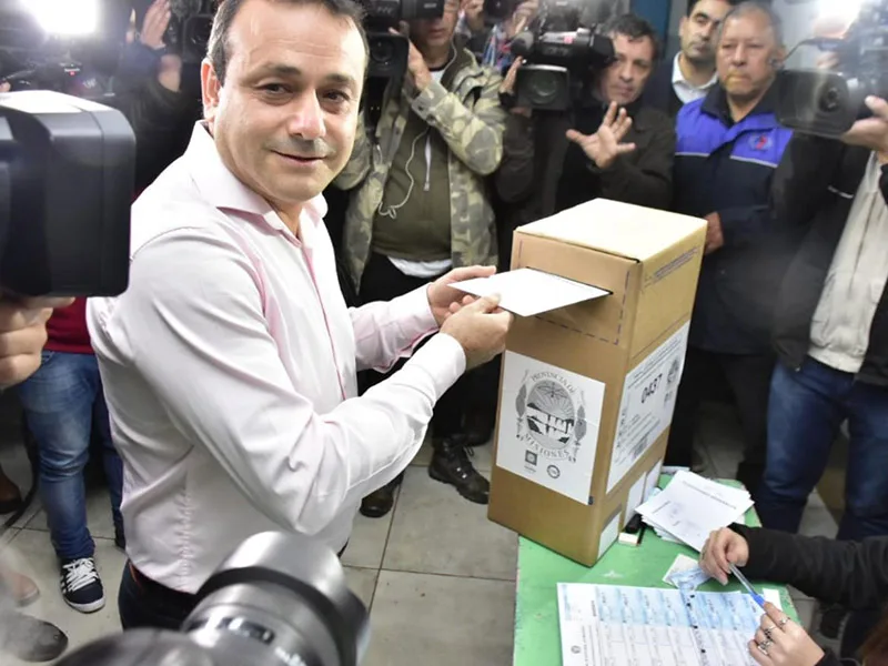 Oscar Herrera Ahuad (PJ) es el gobernador de Misiones tras abrumadora victoria