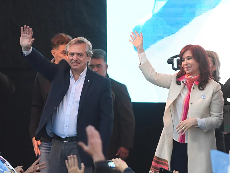"Si La Cámpora resolviera en este espacio, CFK sería candidata a presidenta"
