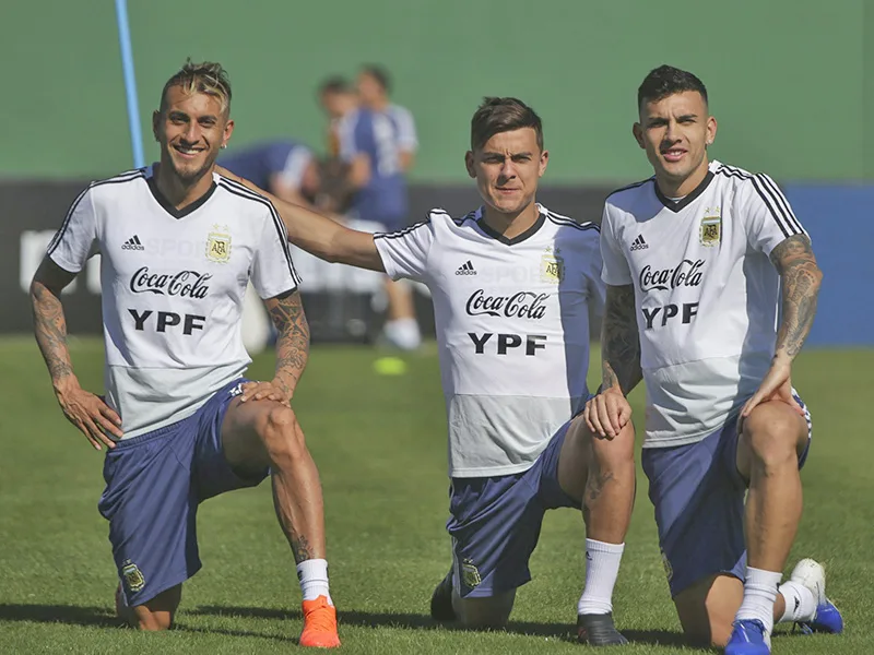 ¿Sin cambios ante Brasil? Scaloni piensa en repetir la formación