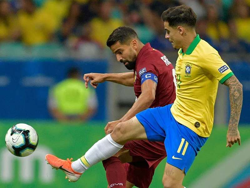 Brasil tuvo todo a favor ante Venezuela, menos el VAR, y al final quedó en cero