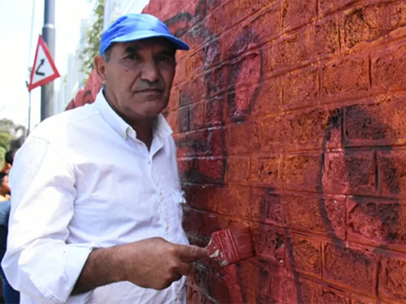 Para pelear al frío y al olvido: olla popular y pintadas contra el gatillo fácil