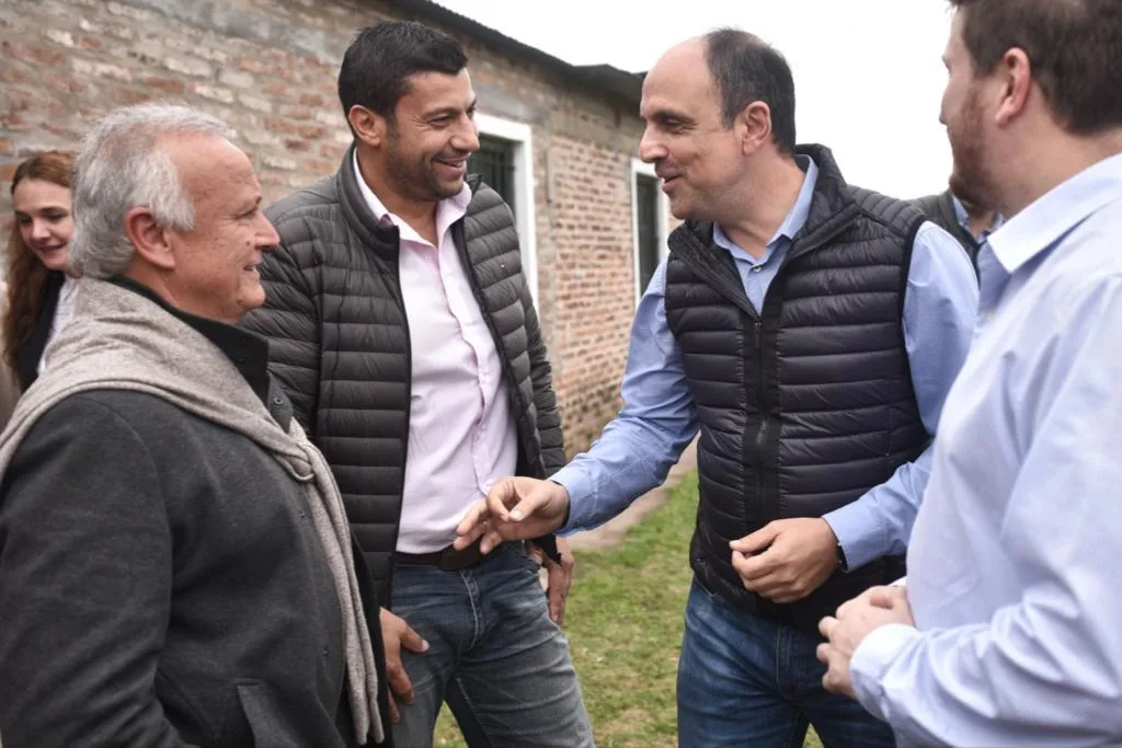 Del Sel reapareció en escena para apoyar la candidatura de Corral