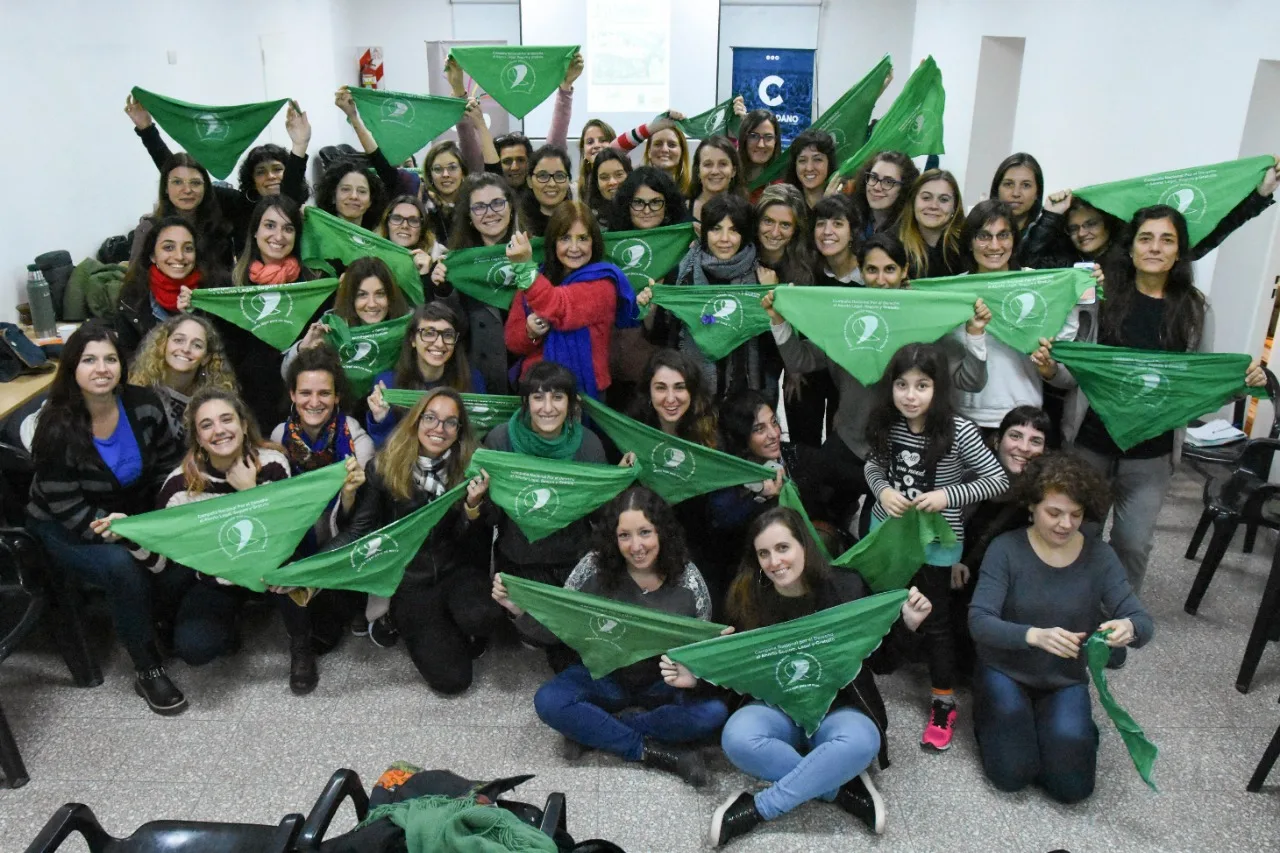 Unidas por un periodismo santafesino, feminista y sororo