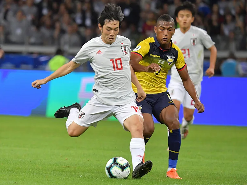 Ecuador no pasó del empate ante Japón y el que festejó fue Paraguay