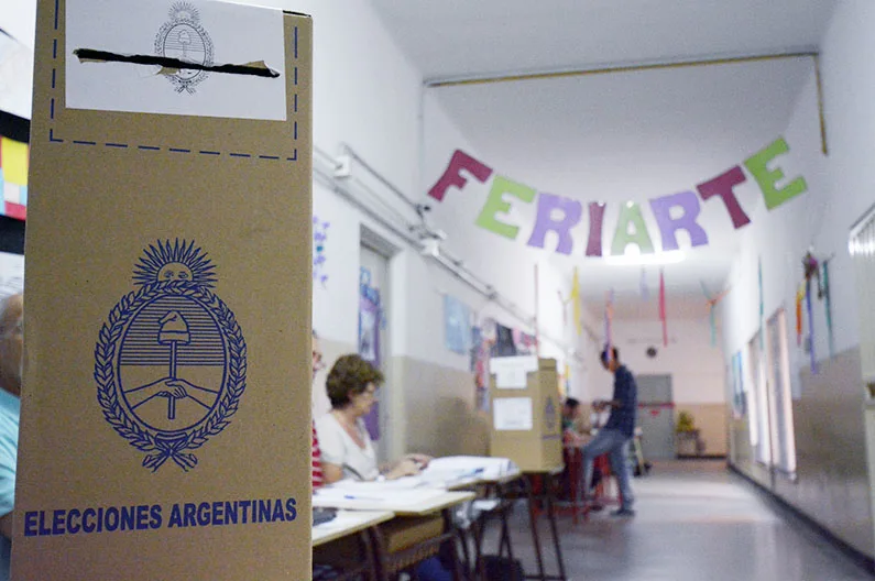La diferencia final entre Perotti y Bonfatti fue de 77.727 votos, un 4,22%